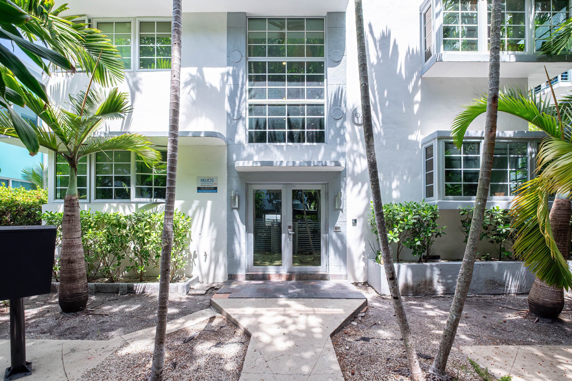 1025 Meridian Ave, Miami Beach, FL for sale Building Photo- Image 1 of 21