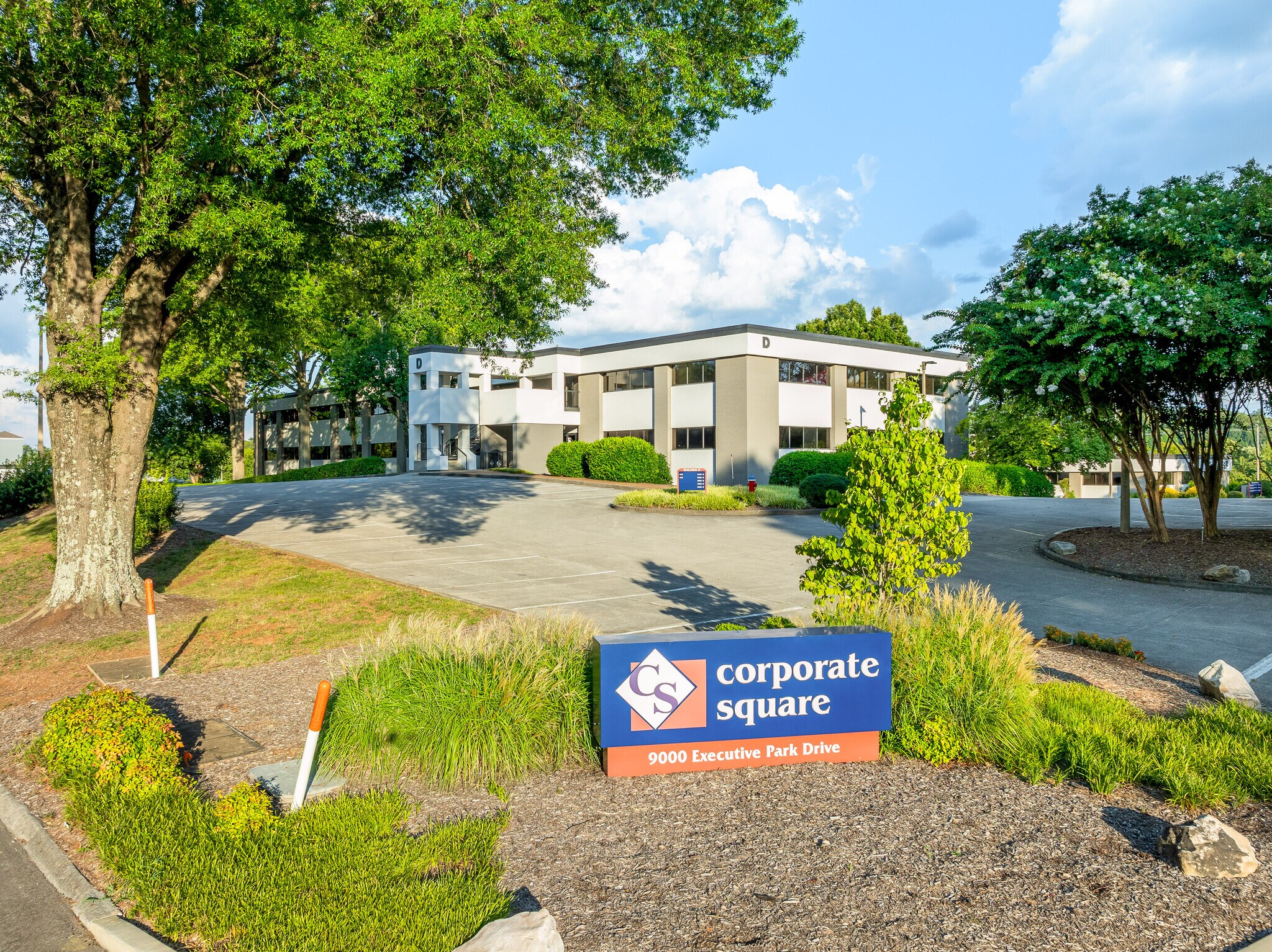 9000 Executive Park Dr, Knoxville, TN à louer Photo du bâtiment- Image 1 de 15