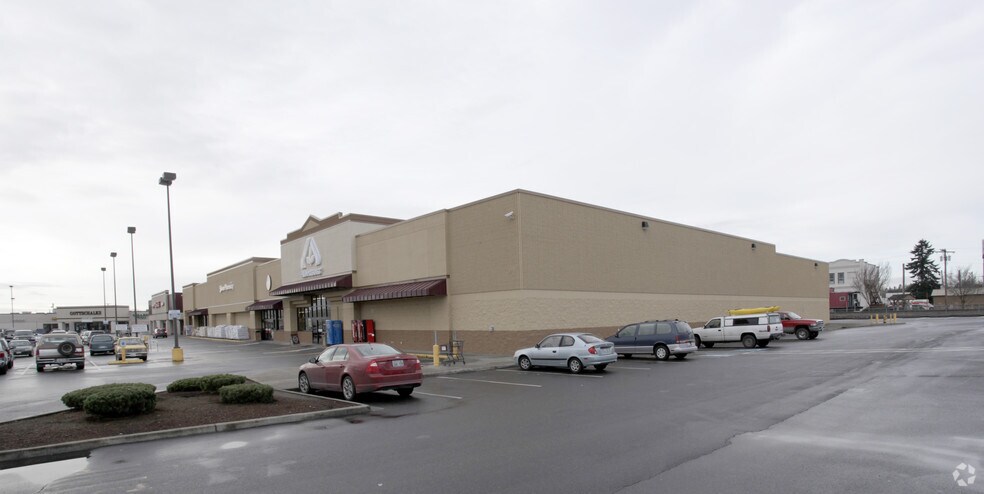 115-325 Marysville Mall Way, Marysville, WA for lease - Building Photo - Image 2 of 5