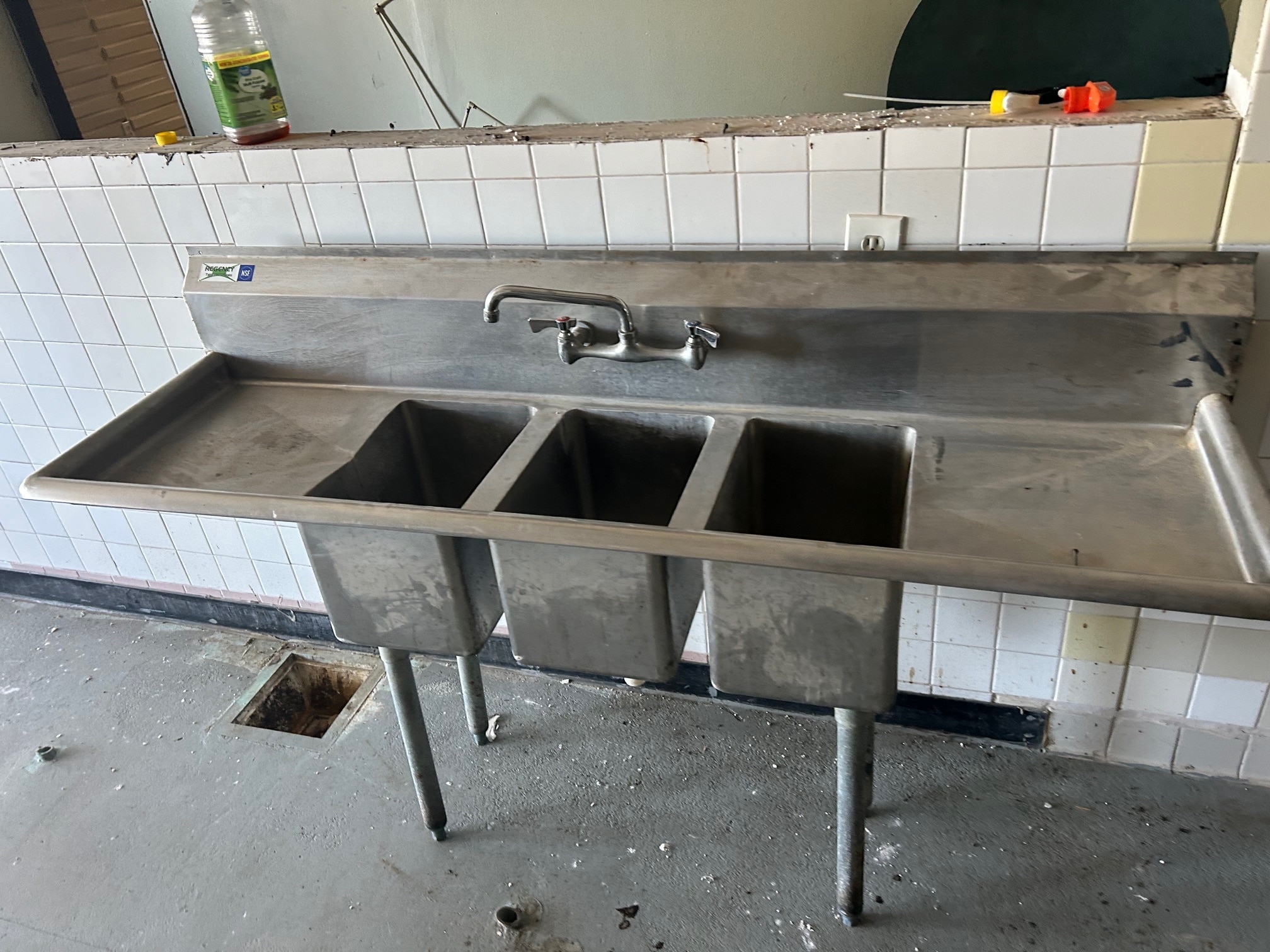 7821 Old Beach Rd, Frederica, DE for sale Interior Photo- Image 1 of 3