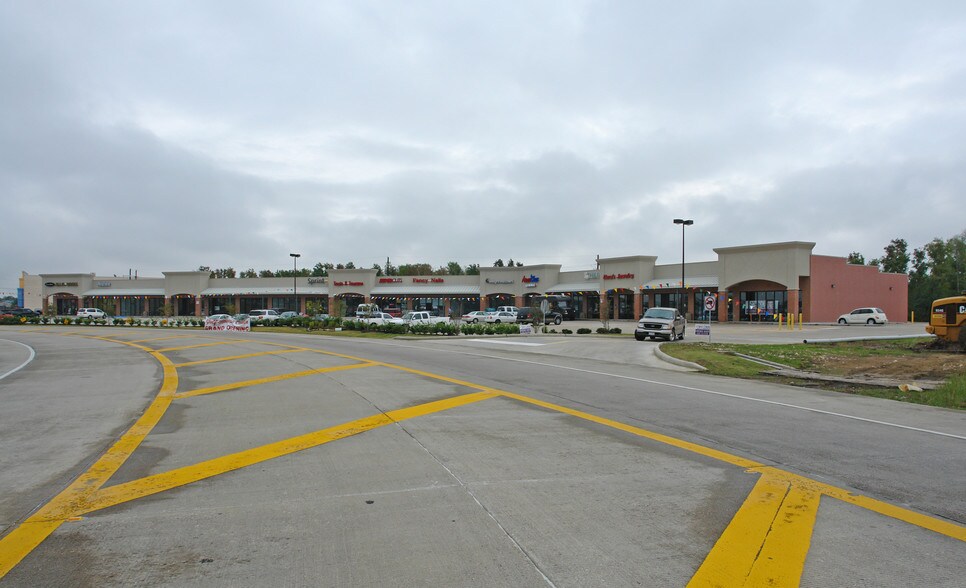 4800 Hwy 365, Port Arthur, TX à louer - Photo du bâtiment - Image 2 de 3