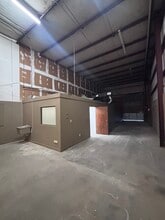 280 Snow Dr, Birmingham, AL for lease Interior Photo- Image 2 of 7