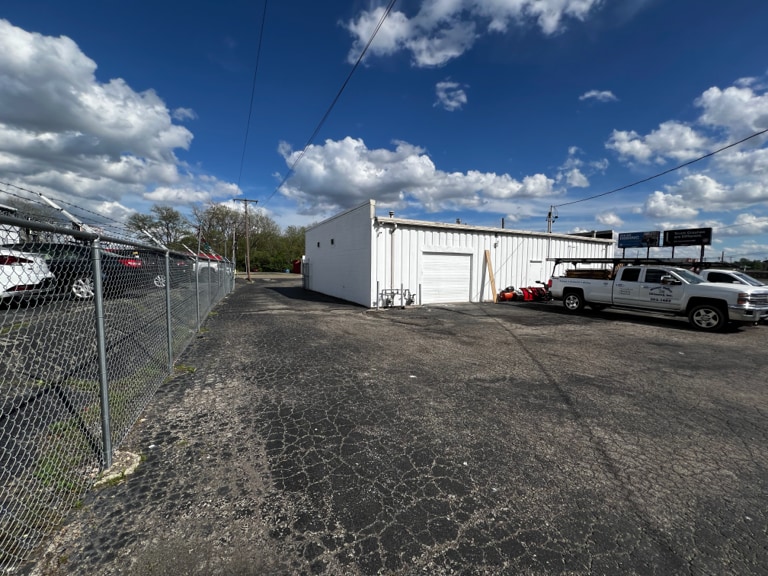 1721 Woodman Dr, Dayton, OH for sale - Building Photo - Image 3 of 4