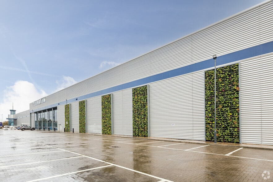 Choats Rd, Dagenham for lease - Building Photo - Image 3 of 31