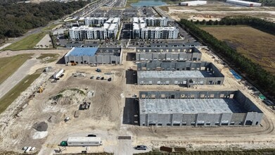 1233 S Binion Rd, Apopka, FL for lease Interior Photo- Image 2 of 5