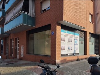 Plus de détails pour Multi-résidentiel à vendre