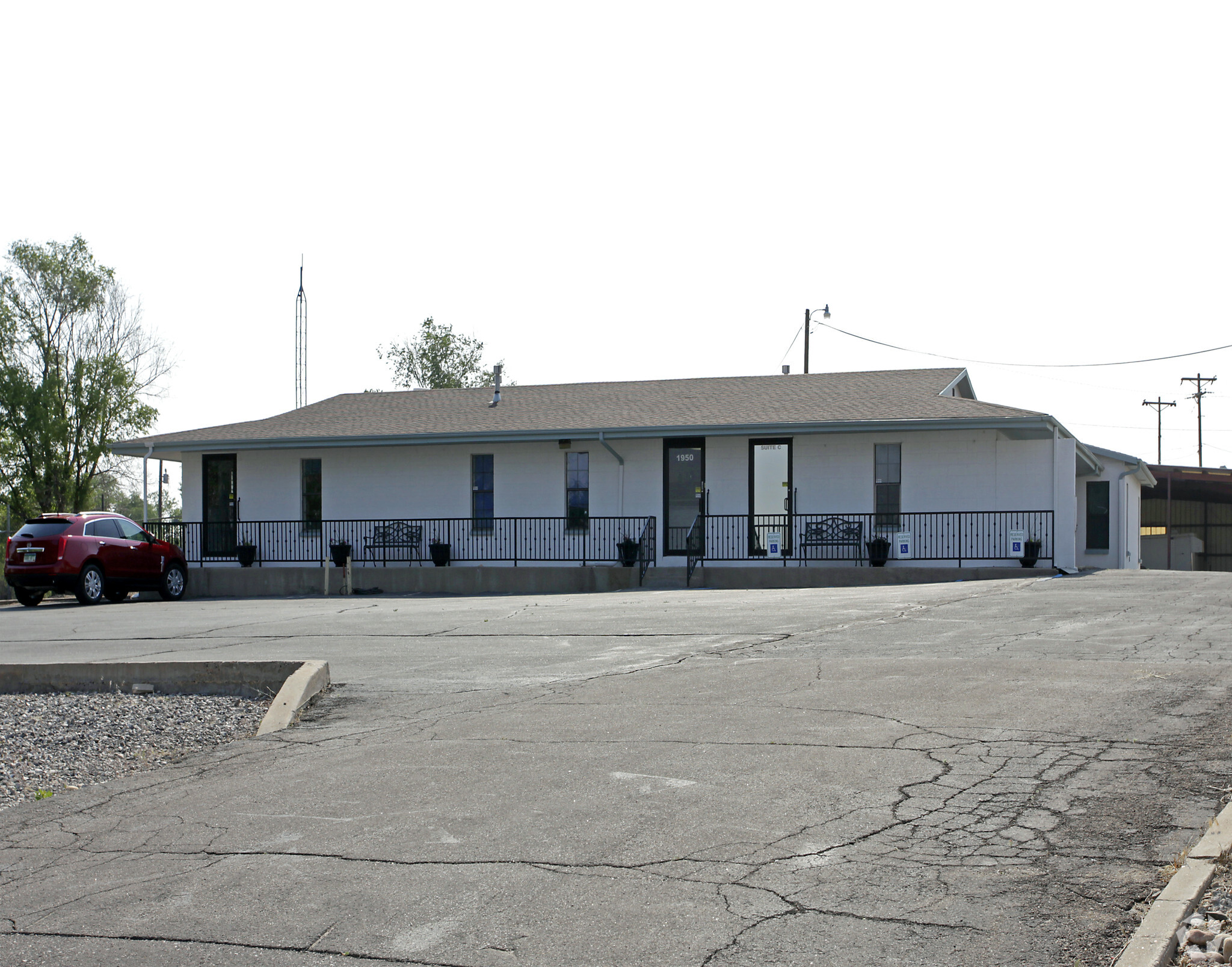 1950 Aspen Cir, Pueblo, CO for lease Primary Photo- Image 1 of 19