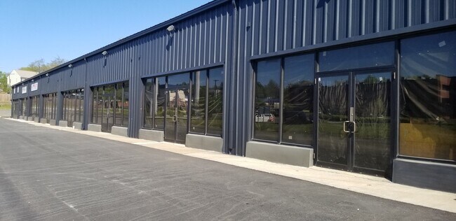 More details for 17650 Possum Point Rd, Dumfries, VA - Office/Retail, Retail for Lease