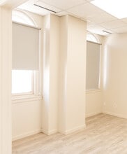 214 W Texas Ave, Midland, TX à louer Photo intérieure- Image 2 de 6