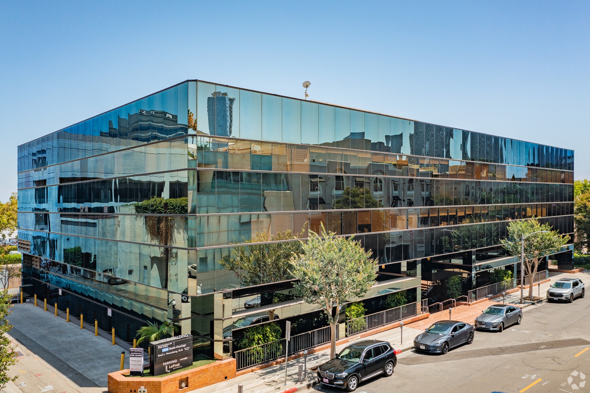 120 S Spalding Dr, Beverly Hills, CA for lease Building Photo- Image 1 of 9