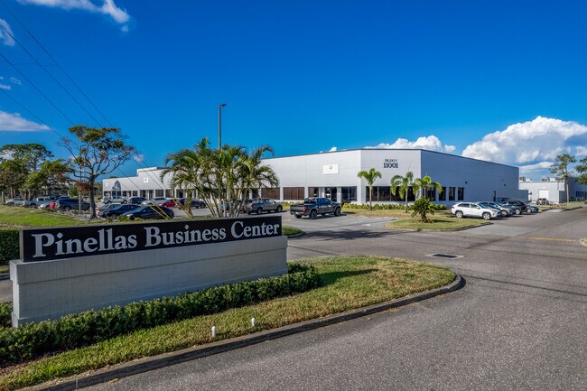 Plus de détails pour 11001 Roosevelt Blvd, Saint Petersburg, FL - Bureau, Industriel à louer