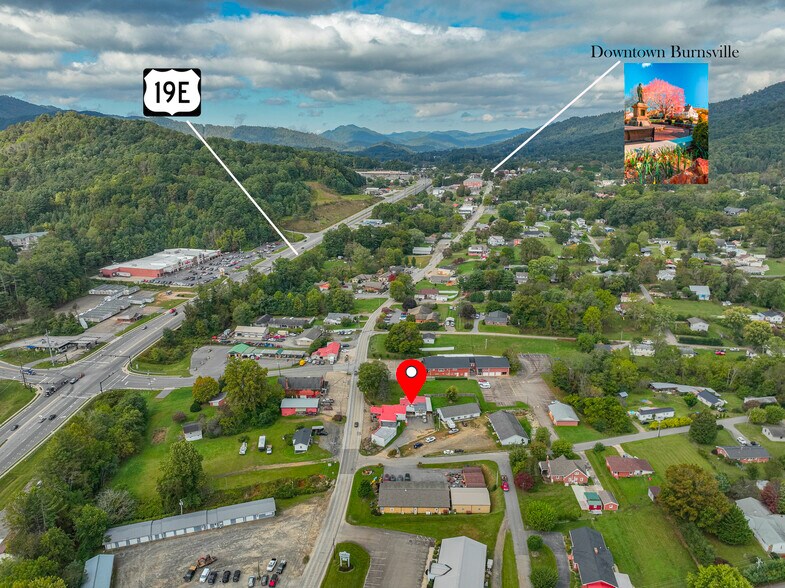 505 E Main St, Burnsville, NC à vendre - Photo principale - Image 1 de 28