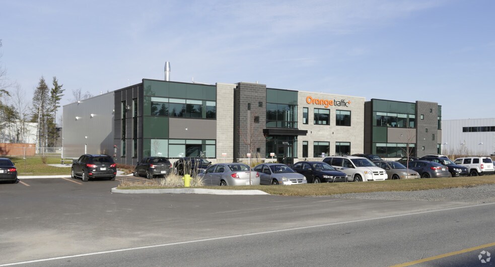 18195 Rue J.-A.-Bombardier, Mirabel, QC à vendre - Photo principale - Image 1 de 1