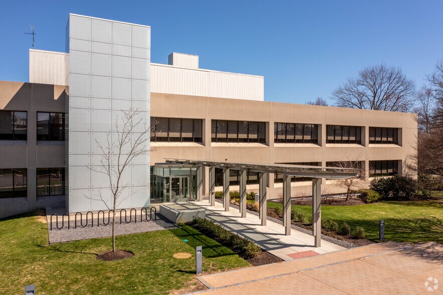 45-55 Hayden Ave, Lexington, MA for lease - Primary Photo - Image 1 of 4