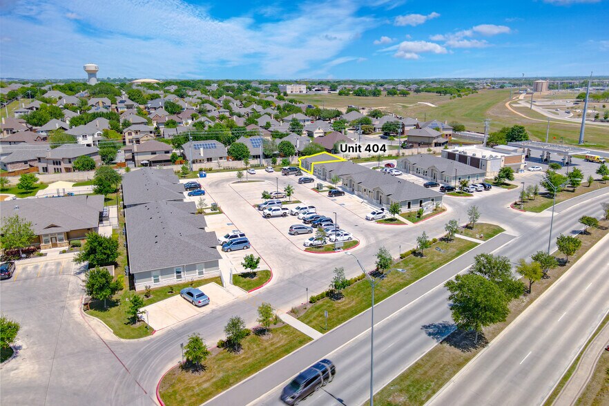 1996 Schertz Pky, Schertz, TX à vendre - Photo du bâtiment - Image 2 de 11