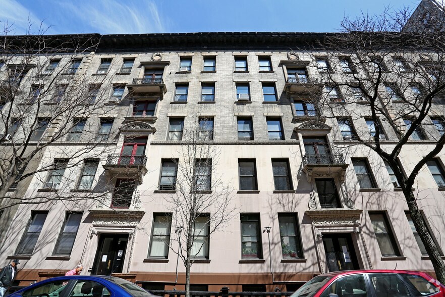 207 W 107th St, New York, NY à vendre - Photo du bâtiment - Image 3 de 6