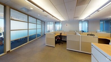 1033 Skokie Blvd, Northbrook, IL à louer Numérisation 3D de Matterport- Image 1 de 9