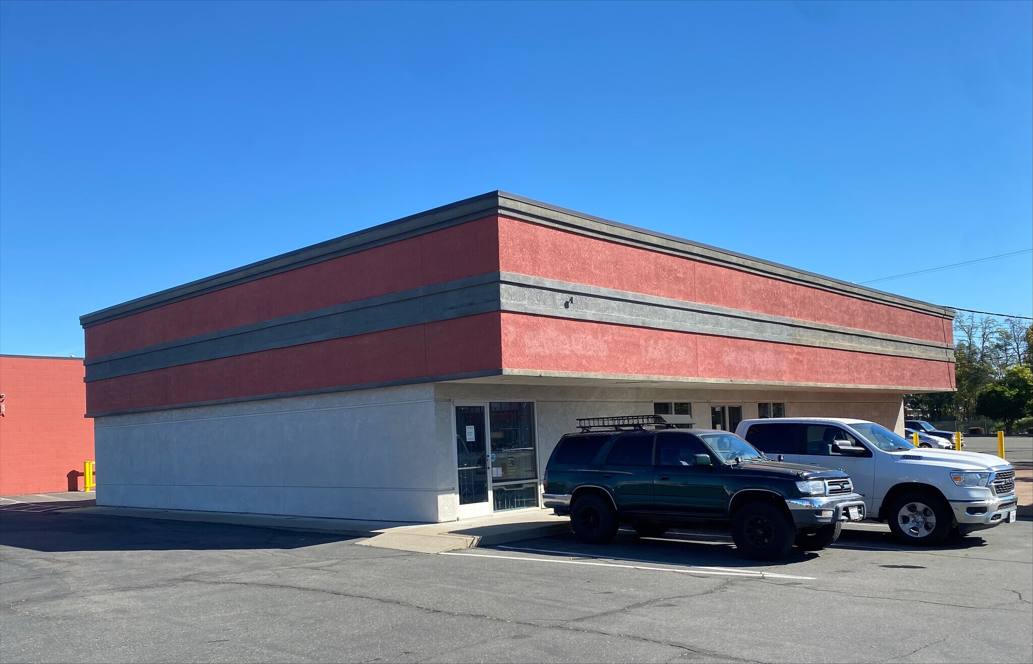 1744 Fulton Ave, Sacramento, CA for lease Primary Photo- Image 1 of 4