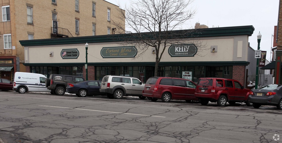 91-101 Main St, Cortland, NY à louer - Photo du bâtiment - Image 2 de 5