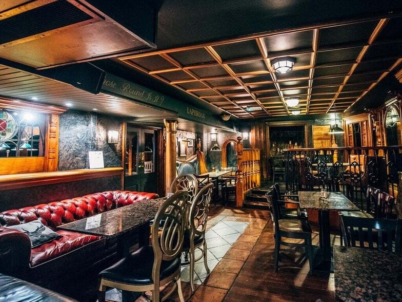 22-24 Netherkirkgate, Aberdeen for lease - Building Photo - Image 2 of 7