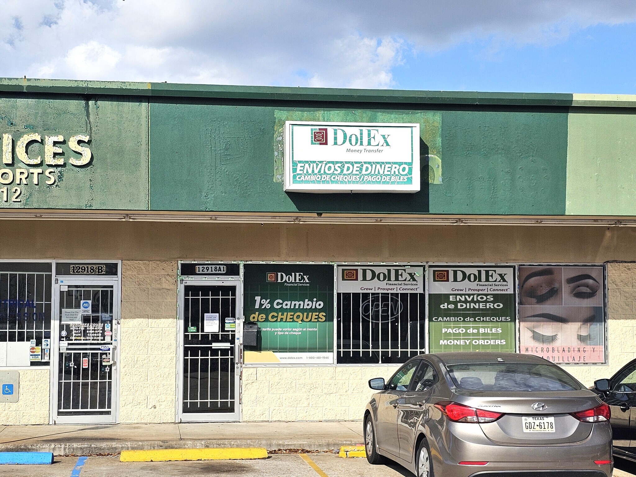 12918 Bellaire Blvd, Houston, TX à louer Photo intérieure- Image 1 de 3