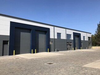 Plus de détails pour 1-3 Imperial Way, Watford - Industriel/Logistique à louer