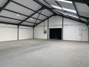 57 Eastern Way, Bury St Edmunds à louer Photo intérieure- Image 2 de 3