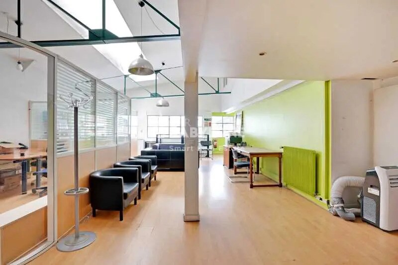 15 Rue Pitois, Puteaux à louer - Photo intérieure - Image 3 de 11