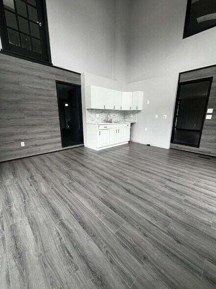 8313 Belair Rd, Nottingham, MD à louer - Photo du bâtiment - Image 2 de 3