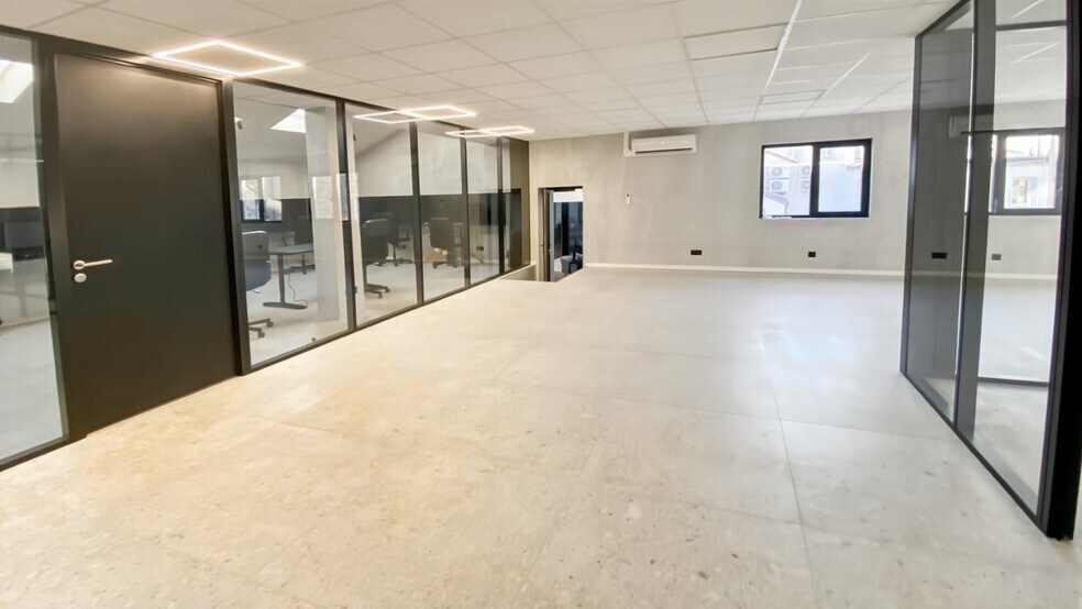 Rue Auguste Franchot, Choisy-le-Roi for sale - Building Photo - Image 2 of 5