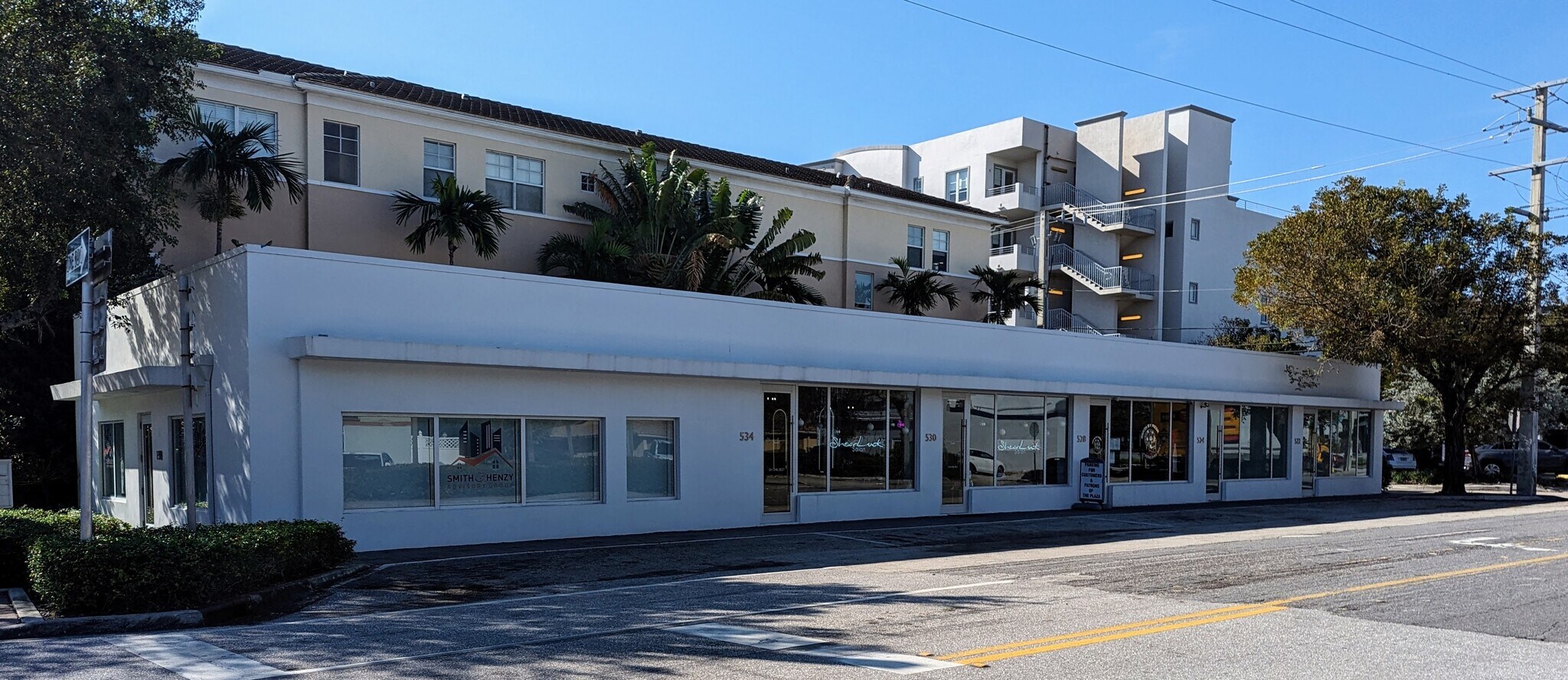 198 NE 6th Ave, Delray Beach, FL à louer Photo du bâtiment- Image 1 de 12