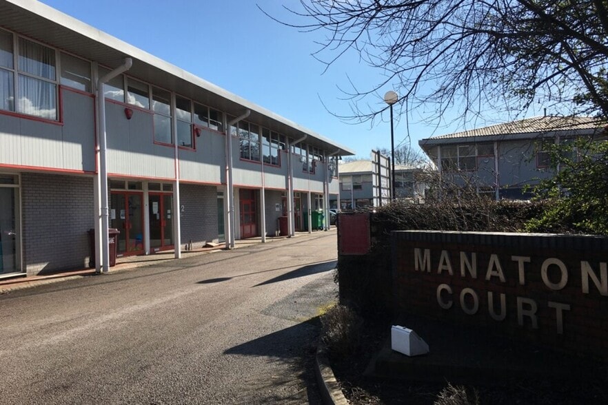 1-4 Manaton Ct, Exeter à louer - Photo du bâtiment - Image 2 de 5