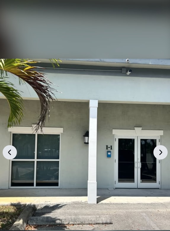 50 NE Dixie Hwy, Stuart, FL à louer Photo intérieure- Image 1 de 4