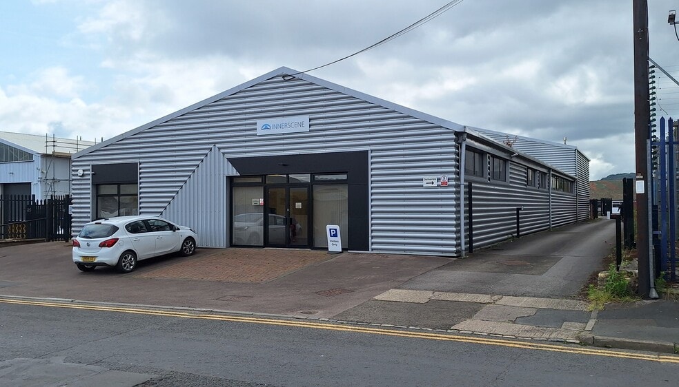 2 Eastbrook Rd, Gloucester for lease - Primary Photo - Image 1 of 2