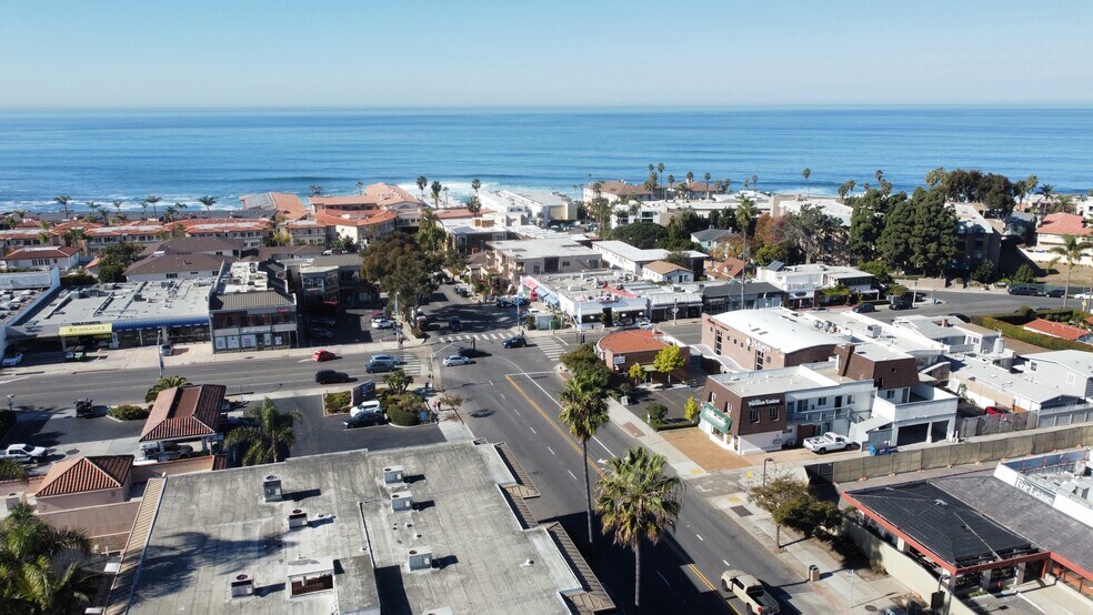 520 Pearl St, La Jolla, CA à louer - Photo du bâtiment - Image 3 de 3