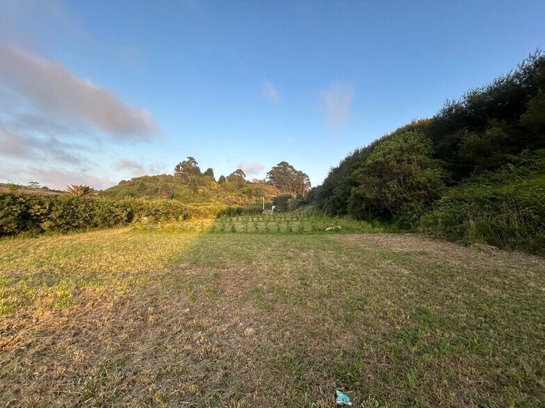 Camino Peñarrubia, 337, Gijón, Asturias à louer - Photo du bâtiment - Image 2 de 26