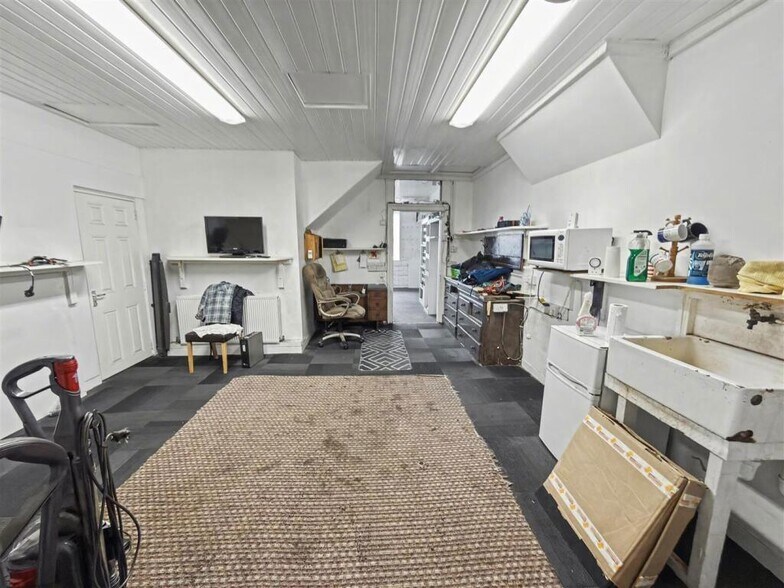 46 North Rd, Darlington à vendre - Photo du bâtiment - Image 3 de 14