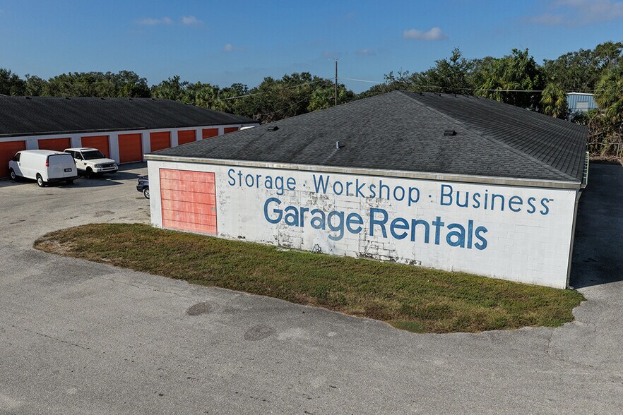 1326 37th Ave, Bradenton, FL à vendre - Photo du bâtiment - Image 3 de 3