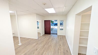 100-104 W Arrellaga St, Santa Barbara, CA à louer Photo intérieure- Image 1 de 10