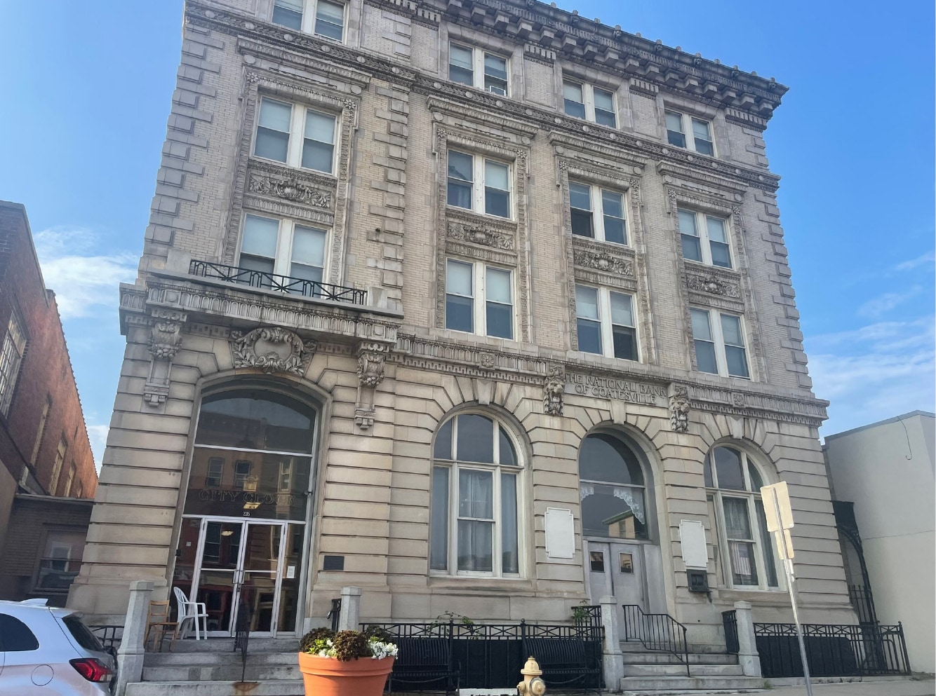 235 E Lincoln Hwy, Coatesville, PA à louer Photo du bâtiment- Image 1 de 2