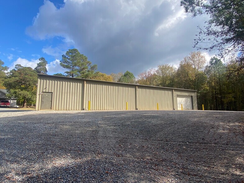 190 Old Christian Chapel rd, Moncure, NC à louer - Photo du bâtiment - Image 2 de 10