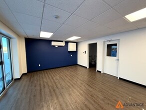 3015 Sangra SW ave, Grandville, MI for lease Interior Photo- Image 1 of 4