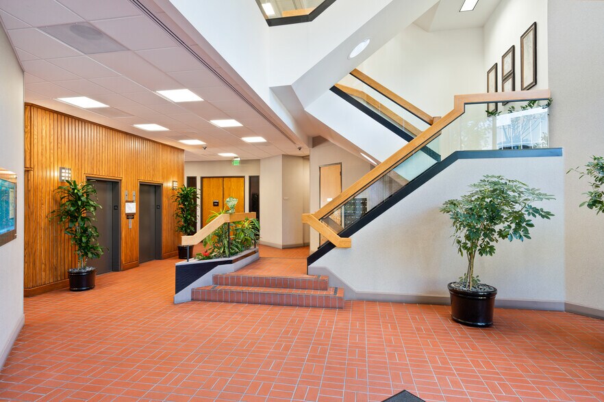 17870 Castleton St, City Of Industry, CA à louer - Photo intérieure - Image 3 de 6