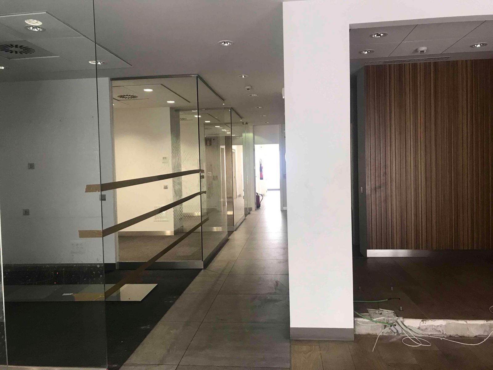 Retail in San Sebastián de los Reyes, Madrid for lease Primary Photo- Image 1 of 2