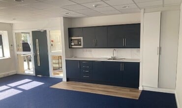 Whitewall Rd, Rochester à louer Photo intérieure- Image 2 de 5