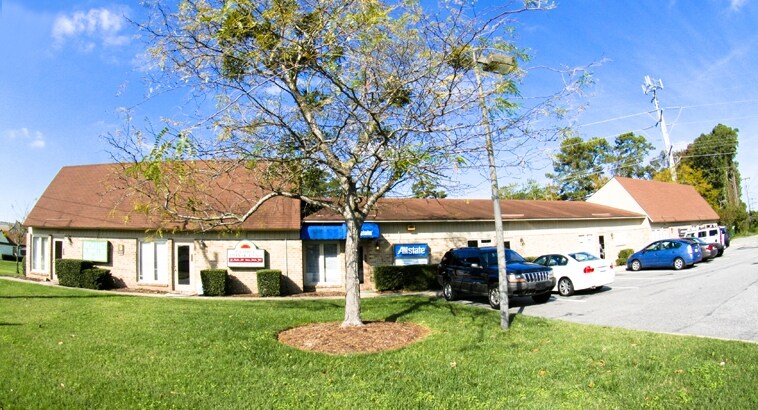525-537 N Great Neck Rd, Virginia Beach, VA à louer - Photo du bâtiment - Image 3 de 4