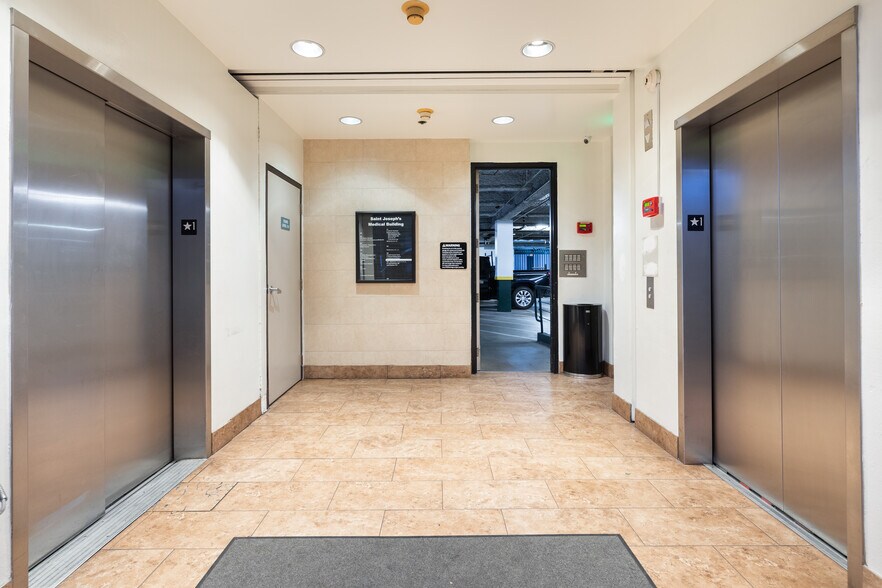 2031 W Alameda Ave, Burbank, CA à louer - Autre - Image 3 de 27