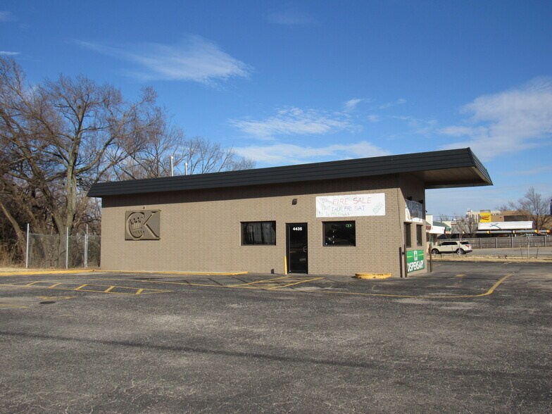 4435 NW 63rd St, Oklahoma City, OK for lease - Building Photo - Image 1 of 2