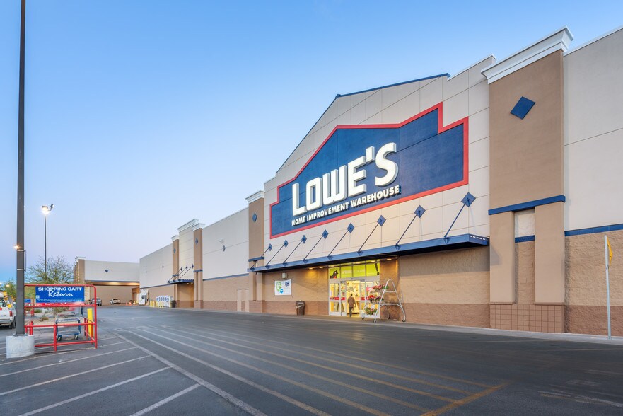 4437-4675 W Charleston Blvd, Las Vegas, NV à louer - Photo du voisinage - Image 2 de 9