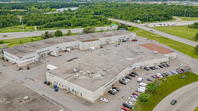 Plus de détails pour 3200 Av Watt, Québec, QC - Industriel à louer